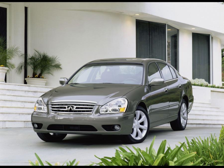  Infiniti Q45 2005 года  (фото 10 из 17)